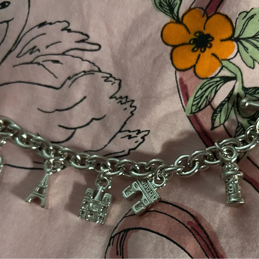AGATHA PARIS heavy Paris souvenir charm bracelet rhodium & silver plated - Picture 5 of 9